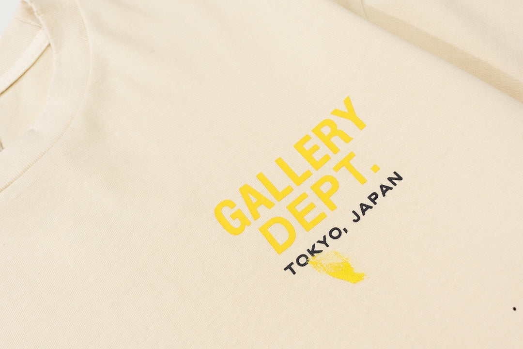 T-shirt Tokyo Exclusive Gallery Dept