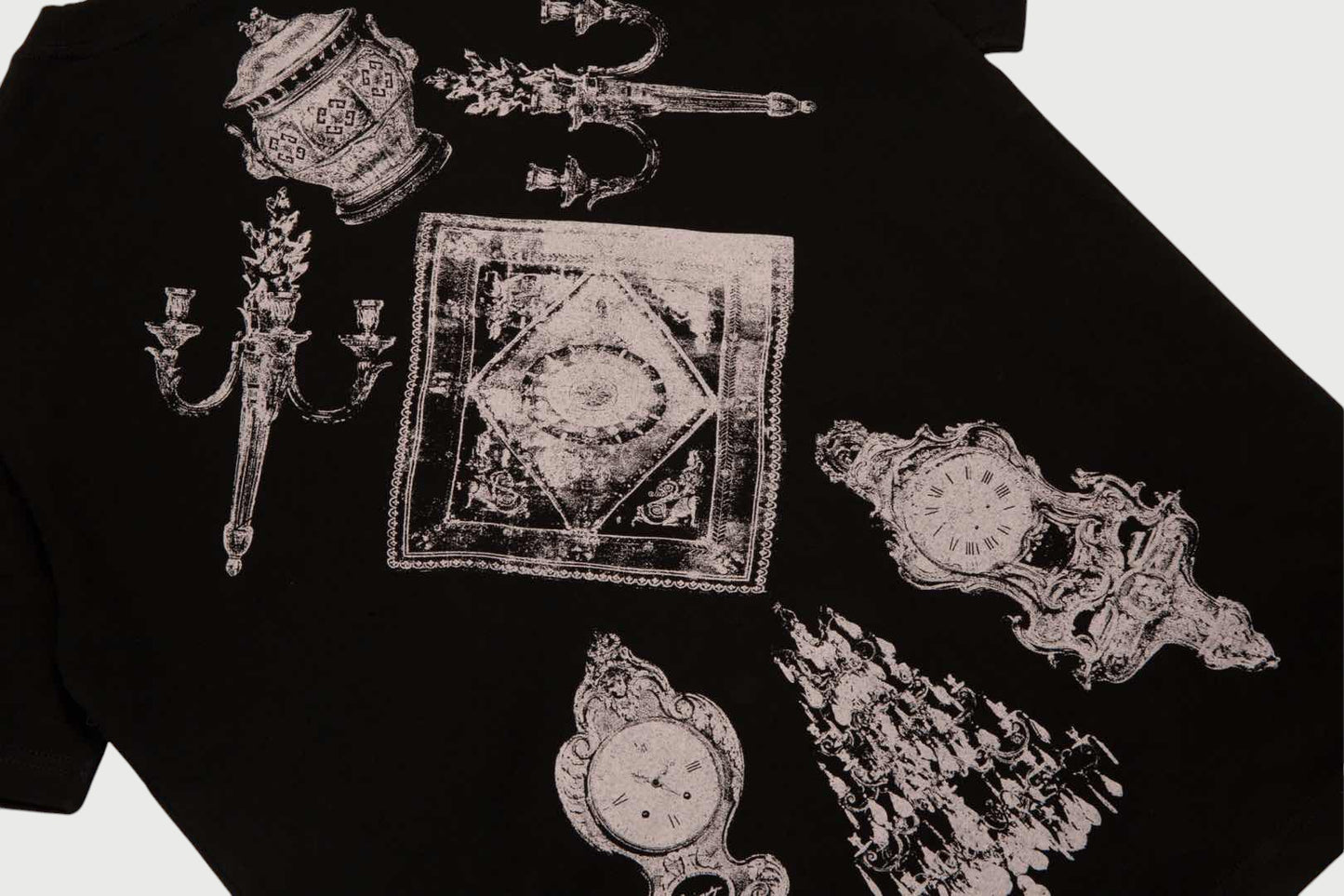 T-shirt imprimé objets d'Hubert Givenchy