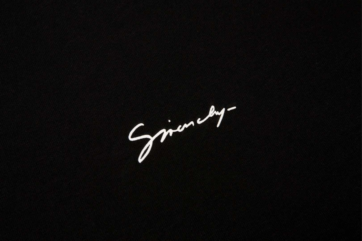 T-shirt imprimé objets d'Hubert Givenchy