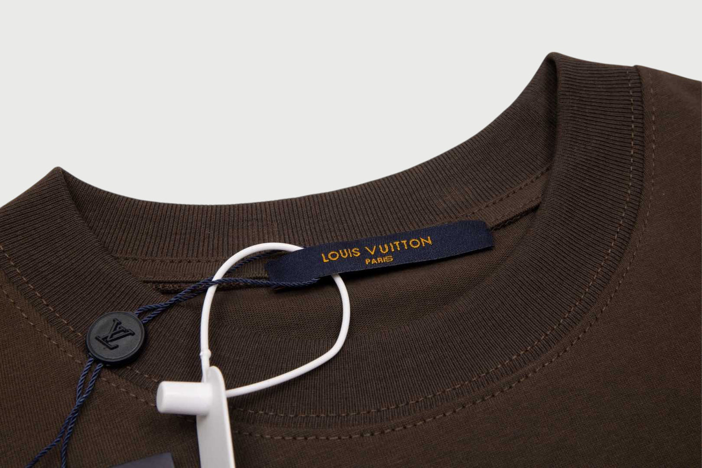 T-shirt ornementé Louis Vuitton